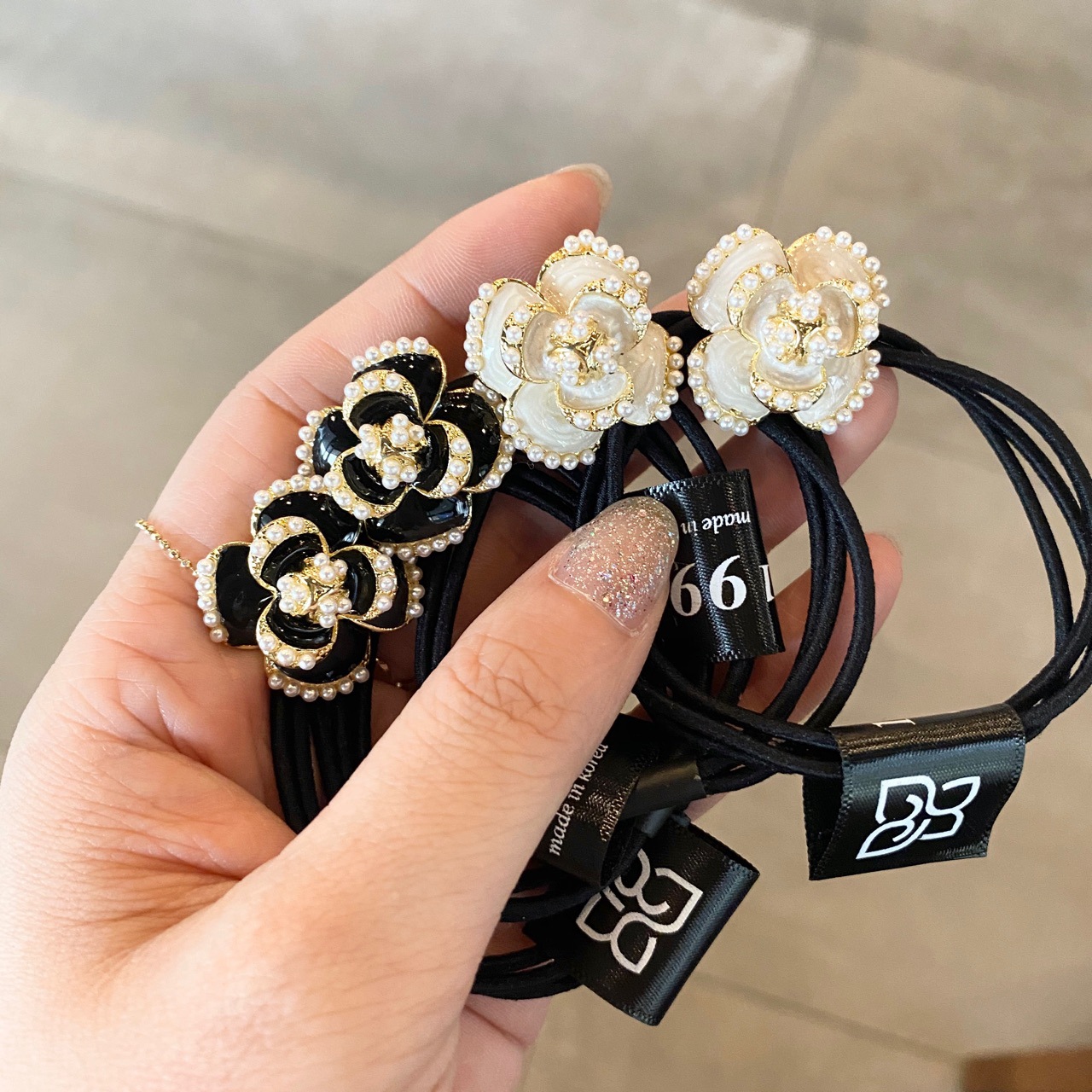 MIni Metal Flower Elastic Hair - Travel Accessories Hong Kong ulasan dan harga